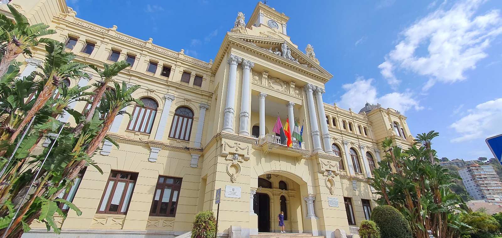 COVID-19 603 / EL AYUNTAMIENTO MANTIENE LA AMPLIACIÓN DE LA OCUPACIÓN DE MESAS Y SILLAS EN LA ...