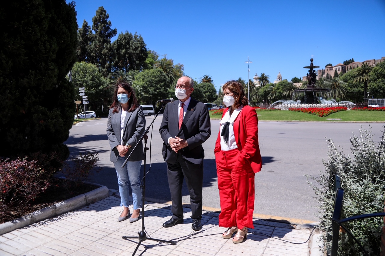 LA FUENTE DE LAS TRES GRACIAS RECUPERA SU ESPLENDOR TRAS SU RESTAURACIÓN