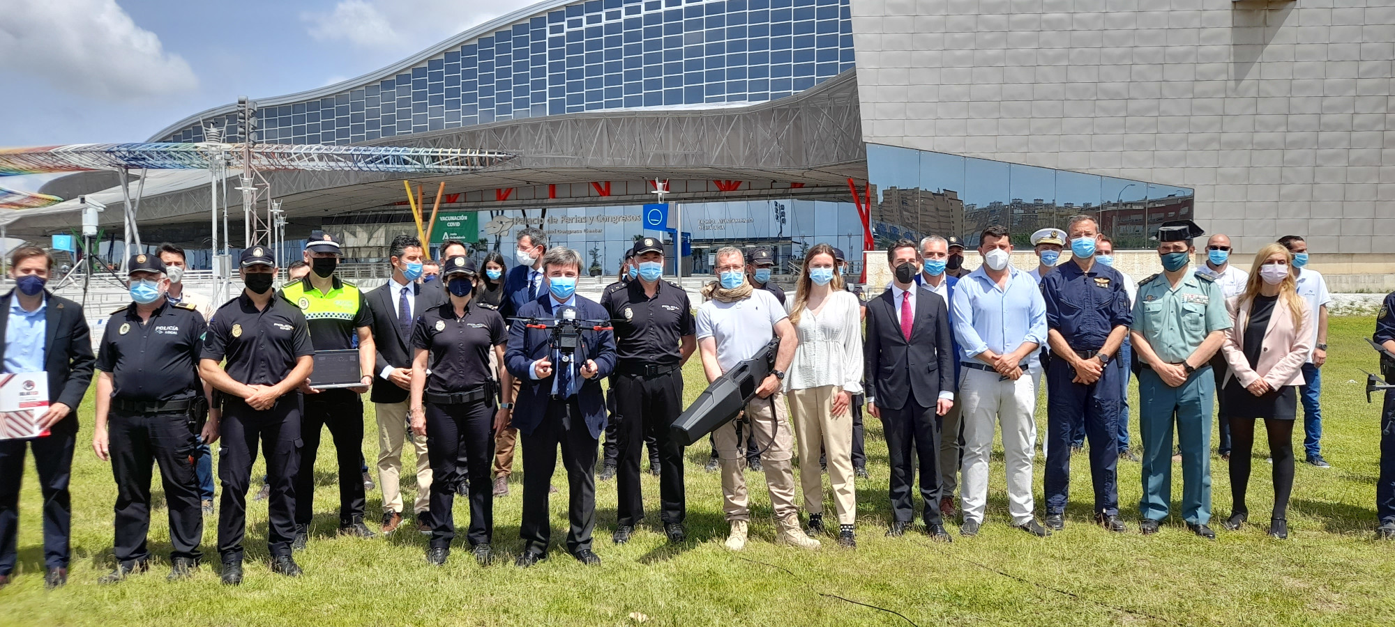 FYCMA ACOGE LA DEMOSTRACIÓN DE PROTECCIÓN DE ESPACIOS VULNERABLES CON DRONES Y EL SEMINARIO
 ...