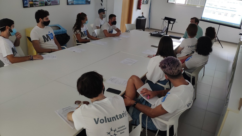 EL AYUNTAMIENTO DE MÁLAGA COLABORA CON EL PROYECTO ‘VOLUNTEERING FOR A BETTER WORLD’ QUE ...