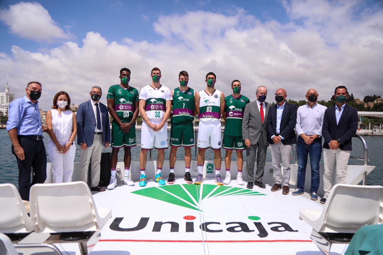 ACTO DE PRESENTACIÓN DE LAS NUEVAS EQUIPACIONES DEL UNICAJA BALONCESTO