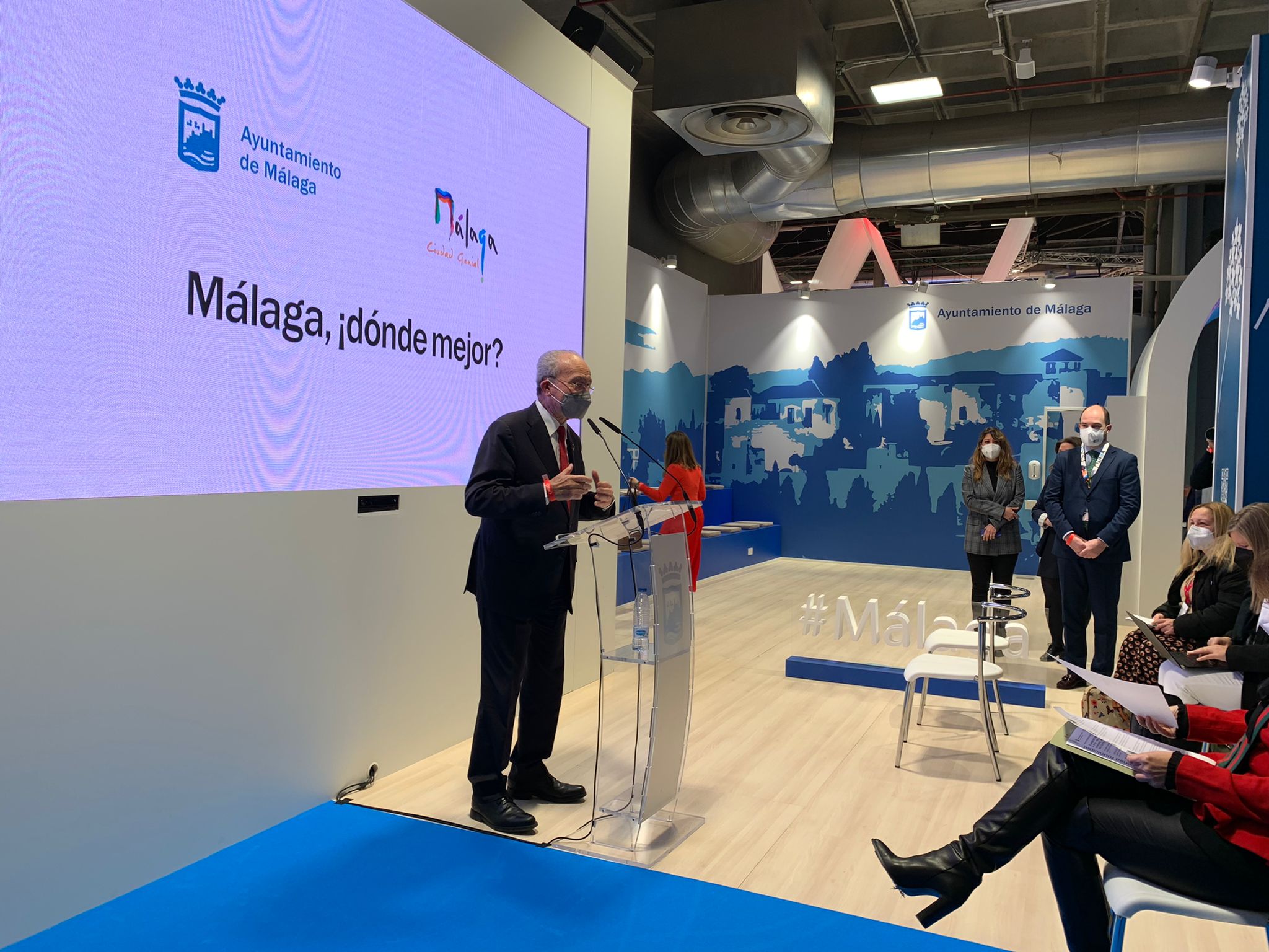 EL ALCALDE DE MÁLAGA INAUGURA EL STAND DE FITUR 2022, QUE HA AMPLIADO SU ESPACIO PARA POTENCIAR ...