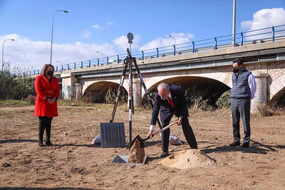 EL ALCALDE DE MÁLAGA ASISTE AL ACTO DE PRIMERA PIEDRA E INICIO DE LAS OBRAS DE DEFENSA DEL
 ...