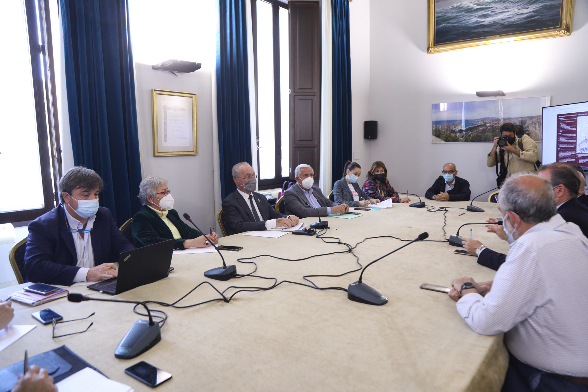 REUNIÓN EN EL AYUNTAMIENTO ENTRE EQUIPO DE GOBIERNO Y AGRUPACIÓN DE COFRADÍAS