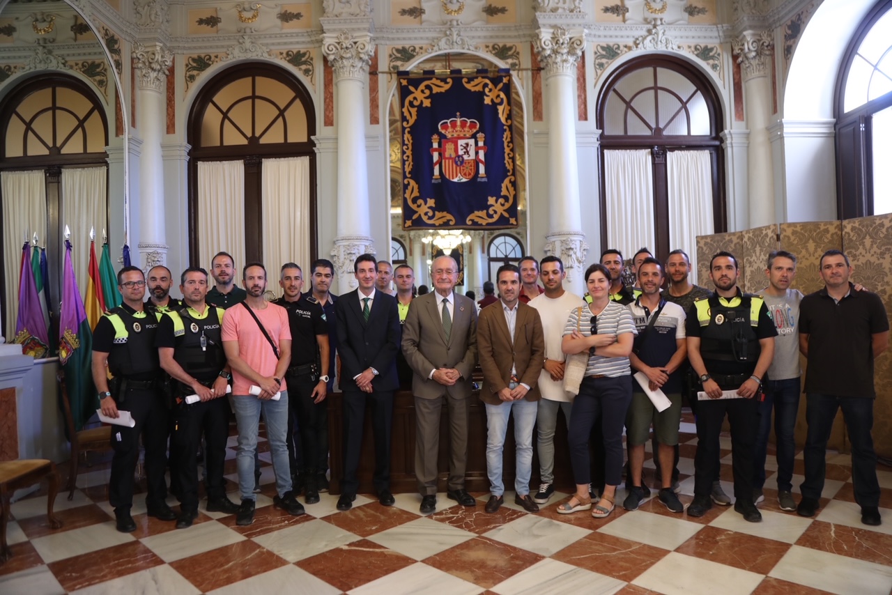 ACTO MUNICIPAL DE TOMA DE POSESIÓN NUEVOS OFICIALES DE LA POLICIA LOCAL