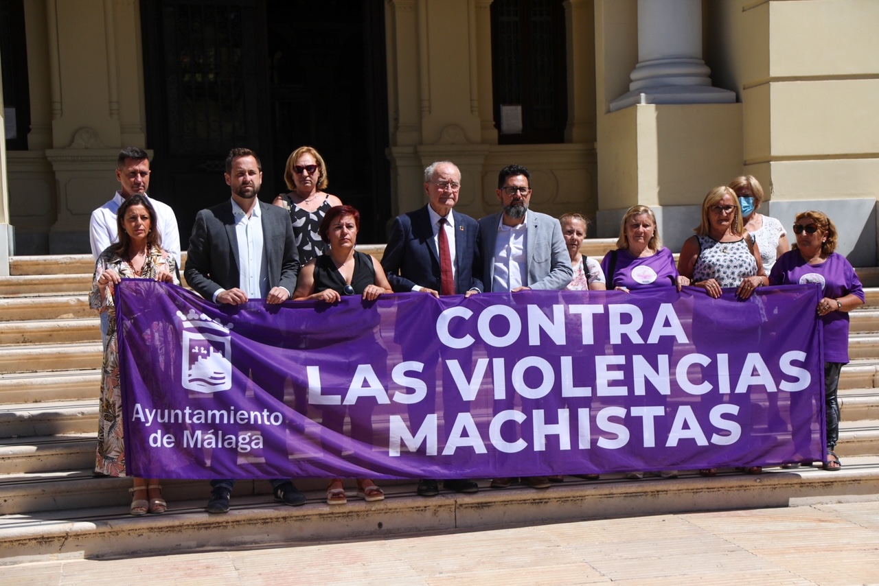 MINUTO DE SILENCIO EN MEMORIA DE LA ÚLTIMA VÍCTIMA DE VIOLENCIA DE GÉNERO CONFIRMADA