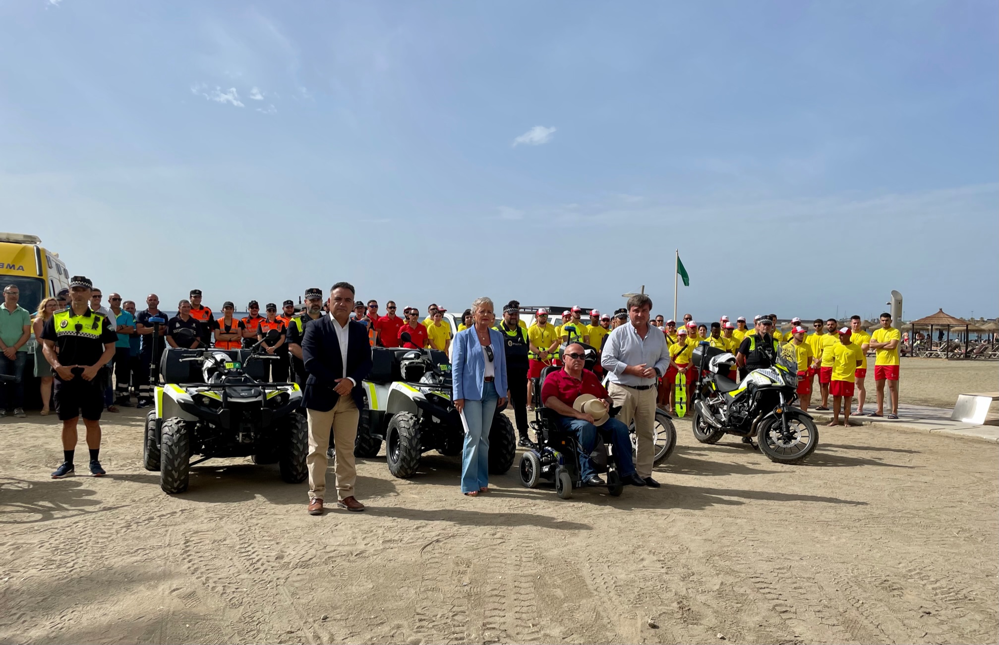 ARRANCA LA TEMPORADA DE PLAYAS CON UNA HORA MÁS DE SOCORRISMO, UN PUNTO ACCESIBLE ASISTIDO MÁS ...