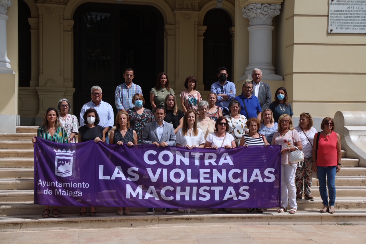 MINUTO DE SILENCIO EN MEMORIA DE LA ÚLTIMA VÍCTIMA DE LA VIOLENCIA DE GÉNERO CONFIRMADA