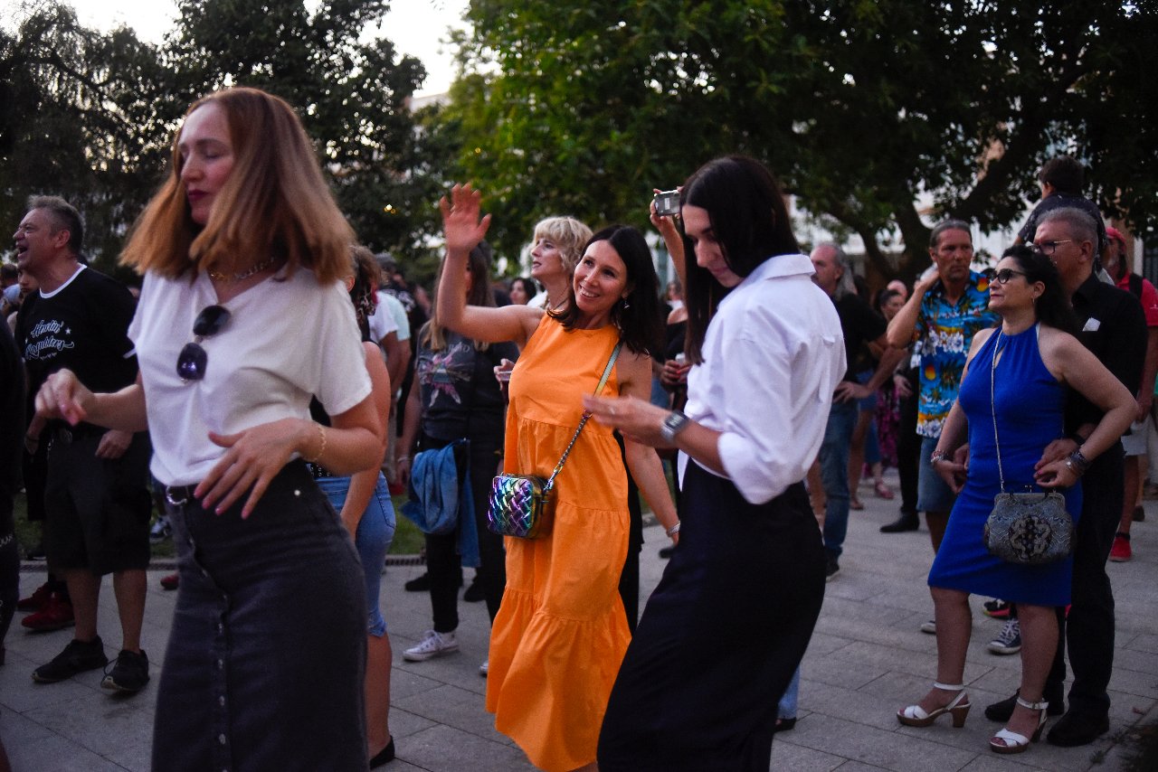 CONCIERTOS AL AIRE LIBRE, CINE, TALLER PARA ADULTOS Y VISITAS ESPECIALES EN LA SEGUNDA SESIÓN DE LAS
VELADAS MUSICALES 6 #SP6