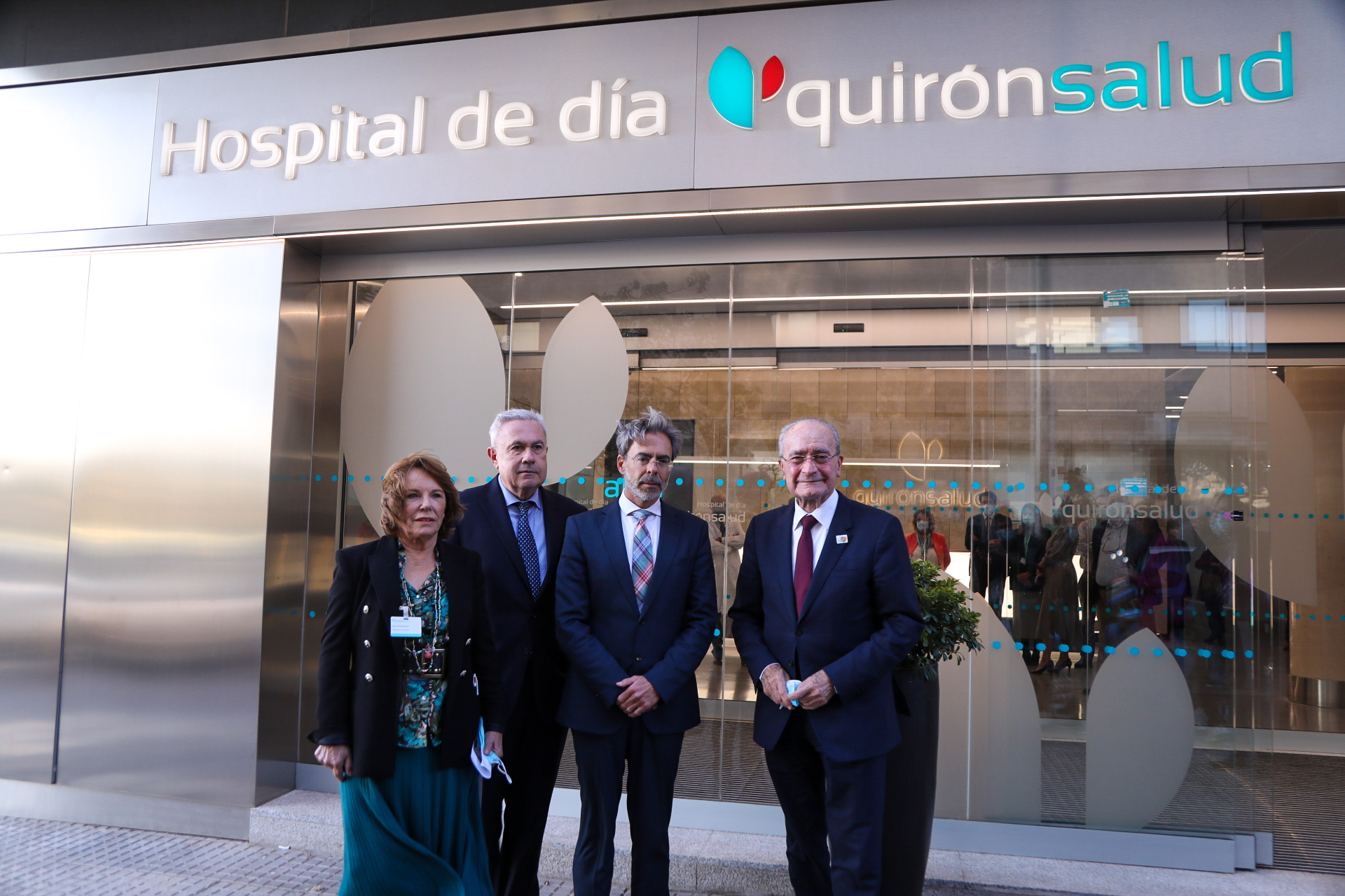 EL ALCALDE DE MÁLAGA VISITA AL NUEVO HOSPITAL DE DÍA QUIRÓNSALUD