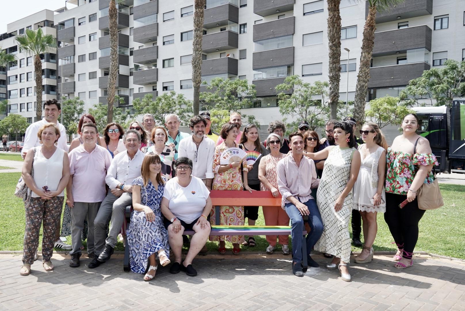 LECTURA DE MANIFIESTO Y ACCIONES POR EL DÍA INTERNACIONAL DEL ORGULLO LGTBI