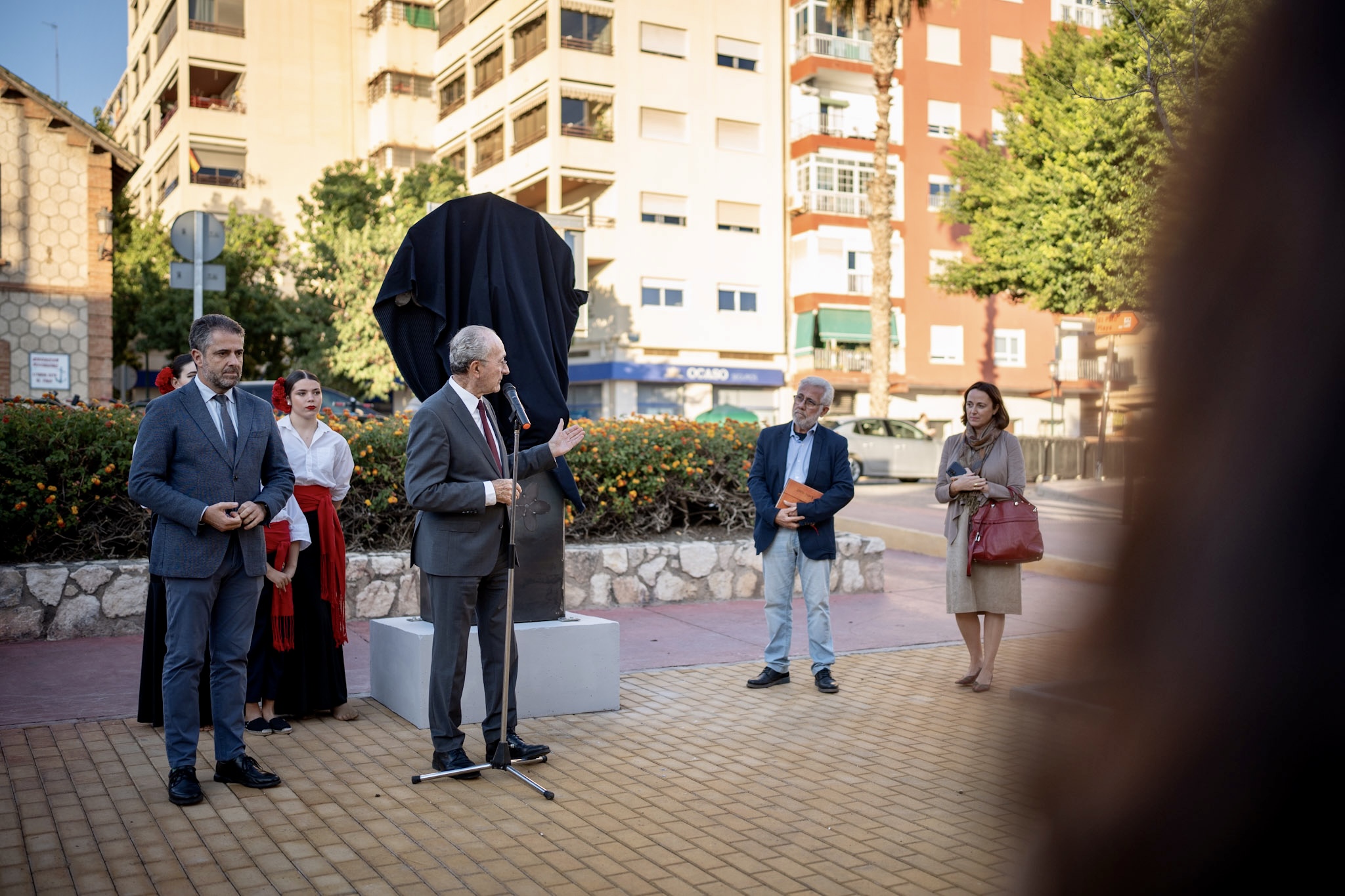 INAUGURACIÓN DE LA ESTATUA ALEGÓRICA DE LA "FLOR DE MÁLAGA, LA BIZNAGA"