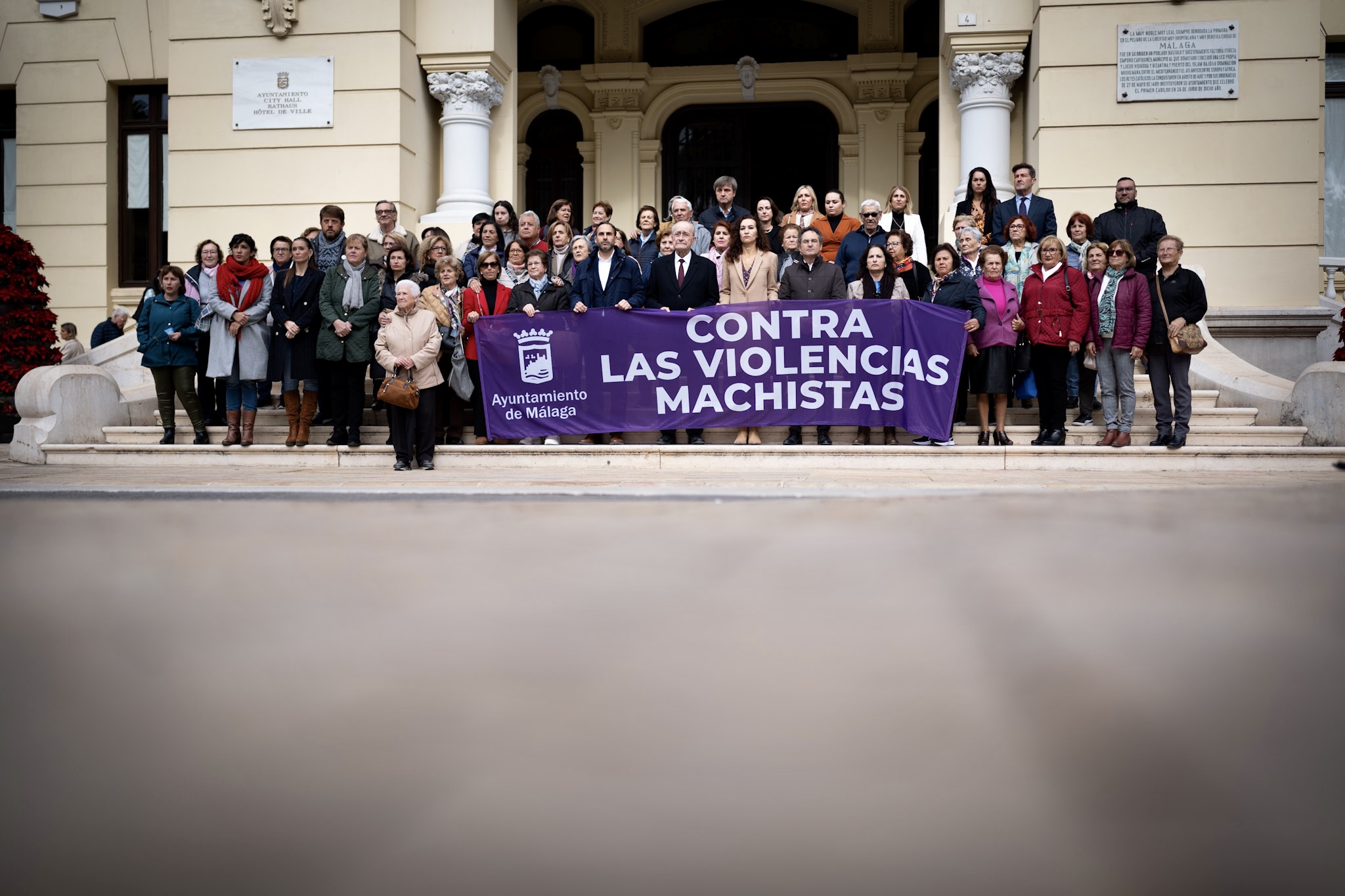 MINUTO DE SILENCIO POR LA ÚLTIMA VÍCTIMA CONFIRMADA DE LA VIOLENCIA MACHISTA