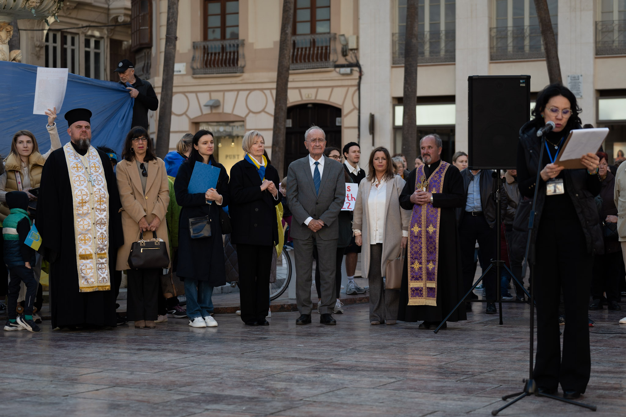 EL ALCALDE PARTICIPA EN EL ACTO EN LA PLAZA DE LA CONSTITUCIÓN CON MOTIVO DEL SEGUNDO ...