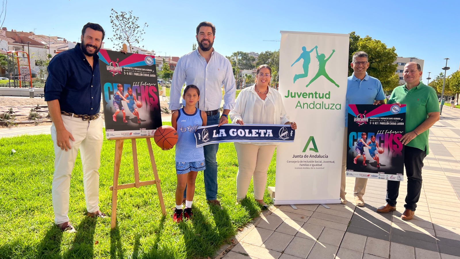 El pabellón Alfonso Queipo de Llano acoge este fin de semana el torneo mixto de baloncesto ...