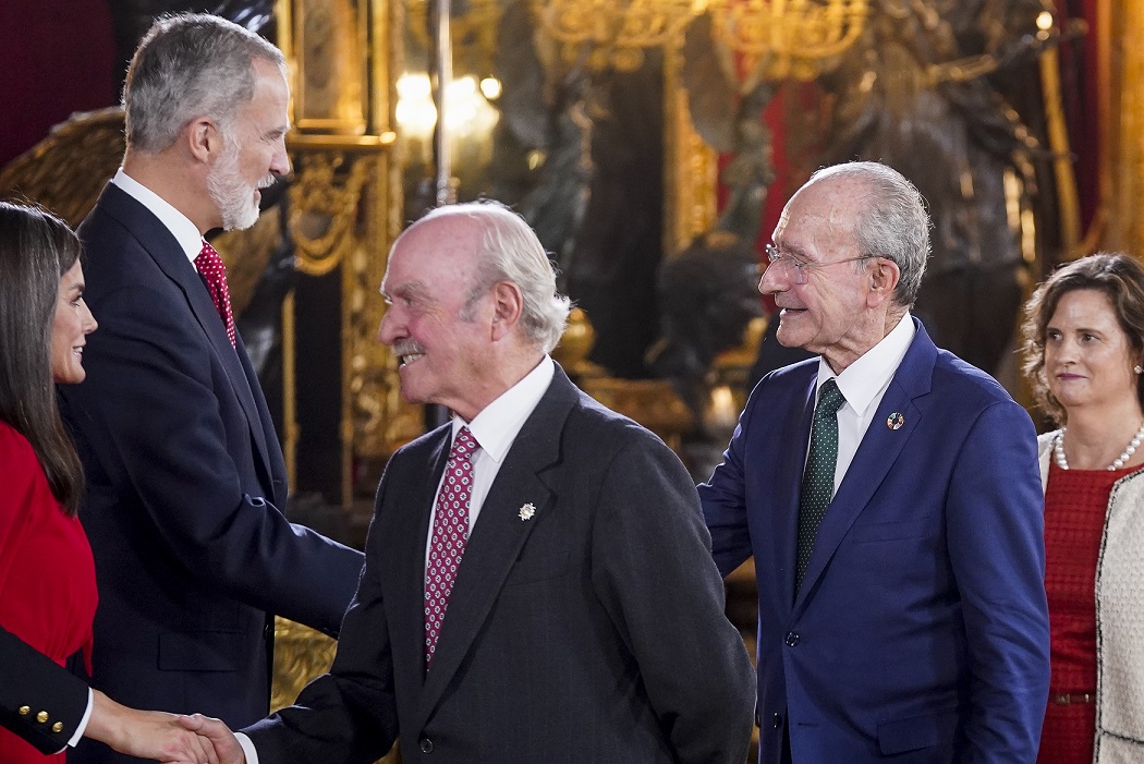 El alcalde asiste a la recepción del Día de la Fiesta Nacional, en el Palacio Real de Madrid