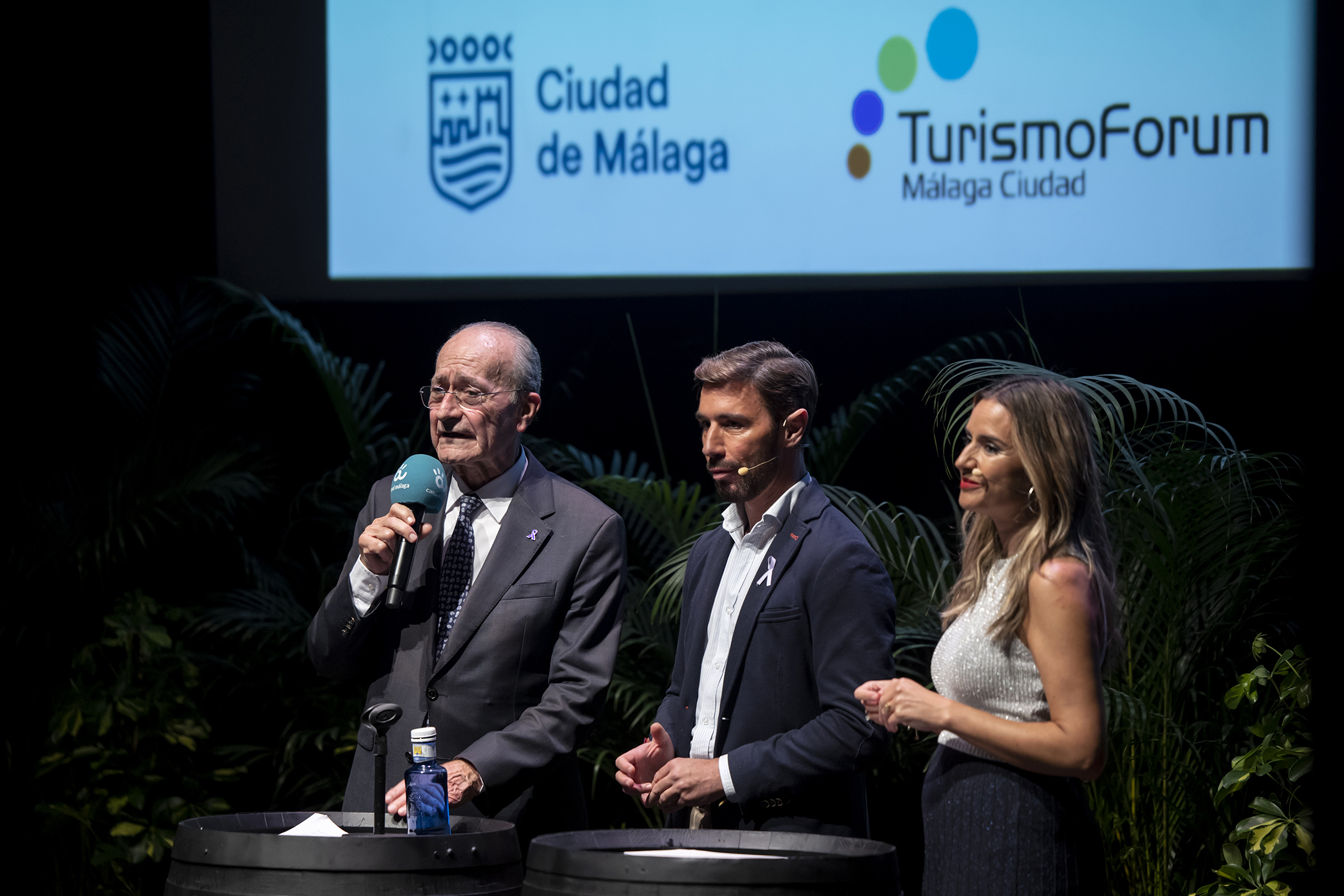 El Teatro Echegaray alberga este lunes la cuarta edición de los Premios de Turismo