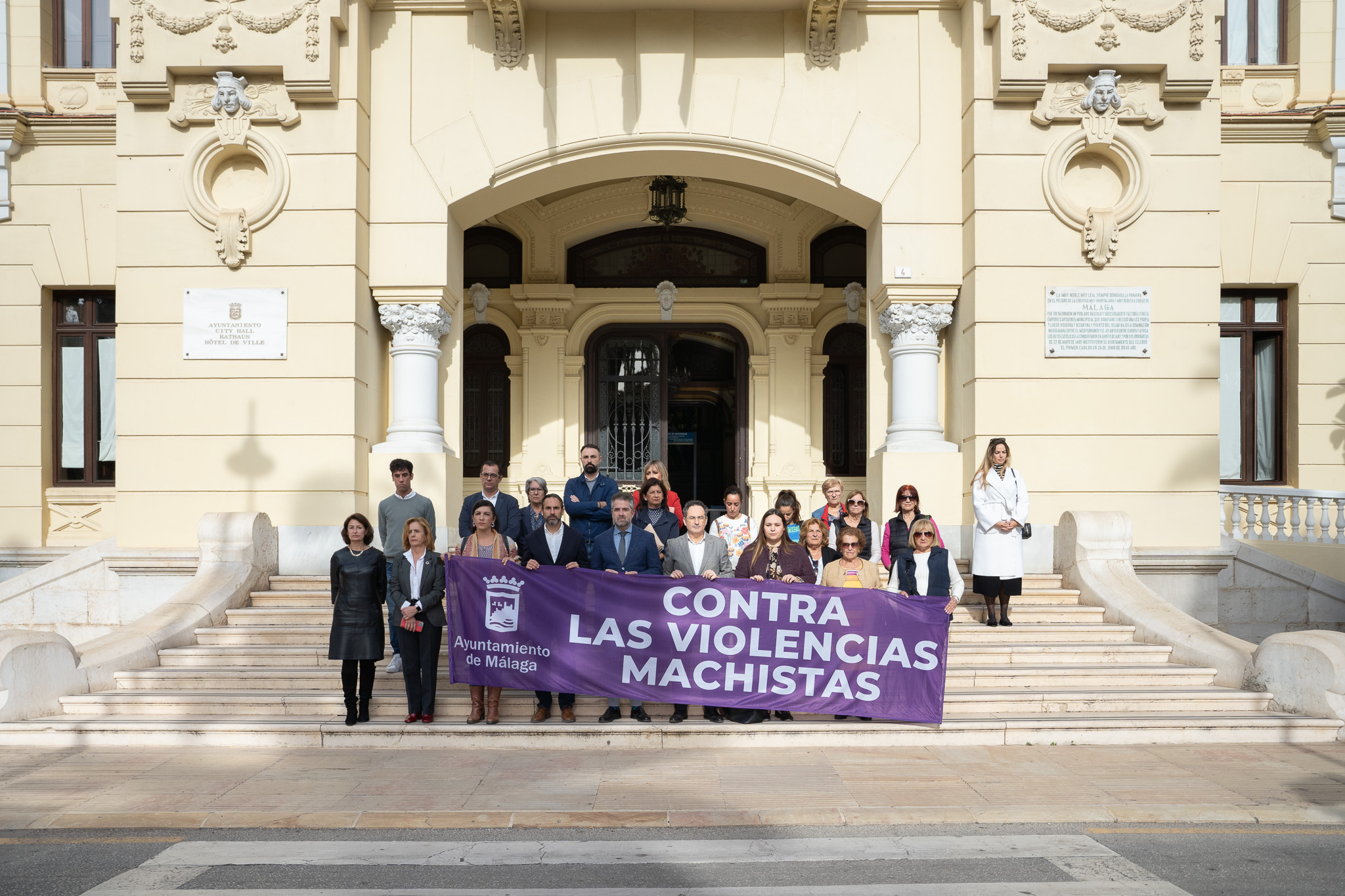 Minuto de silencio por la última víctima de la violencia machista