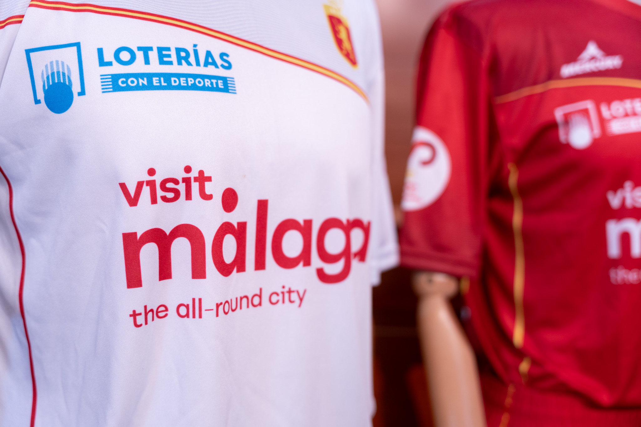 Málaga se promocionará en la camiseta de la Selección española masculina de hockey hierba en 2025